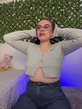 Snapshot of Katheerine chatting on February 1, 2026, 1:59 am Katheerine online show from February 1, 2026, 1:59 am