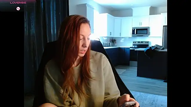 Snapshot of AnneNay chatting on February 27, 2026, 9:25 pm AnneNay online show from February 27, 2026, 9:25 pm