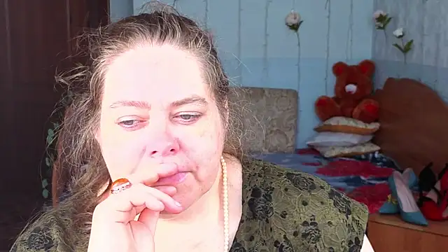 Snapshot of Audrey_Aura chatting on September 14, 2025, 5:30 am Audrey Aura online show from September 14, 2025, 5:30 am