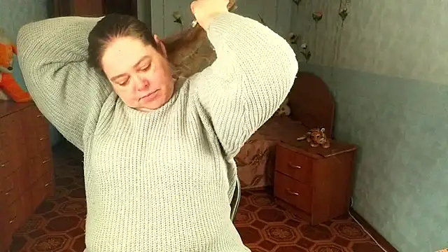 Audrey Aura online show from November 29, 2025, 5:40 am