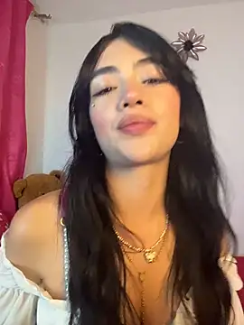 mandy222  online show from October 25, 2025, 4:33 am