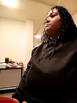 KITY HILL online show from April 18, 2026, 1:30 am