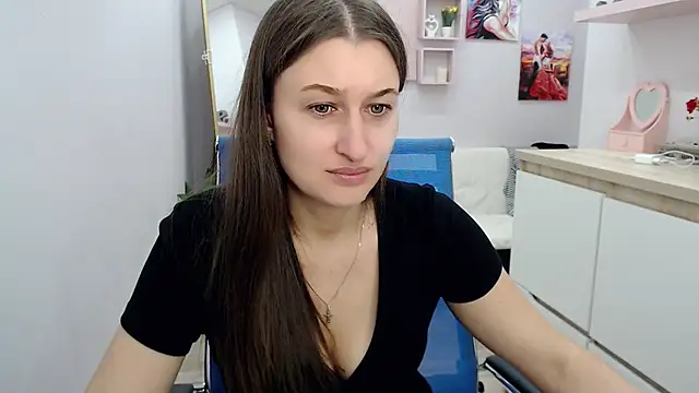 Snapshot of muriel_elvin chatting on September 15, 2025, 10:15 am muriel elvin online show from September 15, 2025, 10:15 am
