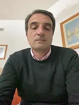 Snapshot of sasatimido chatting on April 18, 2026, 11:05 pm sasatimido online show from April 18, 2026, 11:05 pm