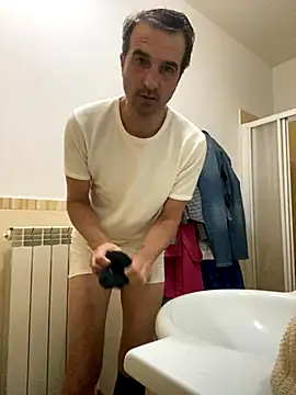 sasatimido online show from December 4, 2025, 5:17 am