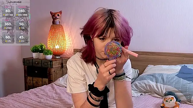 Snapshot of TaiteBeat chatting on November 15, 2025, 6:01 pm TaiteBeat online show from November 15, 2025, 6:01 pm