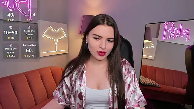 AliceLiador online show from April 3, 2026, 2:23 pm