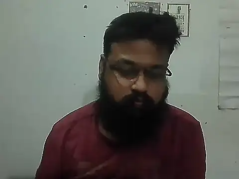 Snapshot of Dollseye chatting on December 3, 2025, 7:35 pm Dollseye online show from December 3, 2025, 7:35 pm