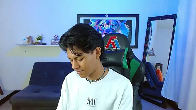 Snapshot of dreyk20 chatting on November 11, 2025, 2:12 pm dreyk20 online show from November 11, 2025, 2:12 pm