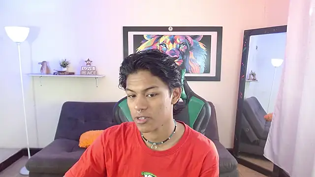 Snapshot of dreyk20 chatting on December 18, 2025, 2:10 pm dreyk20 online show from December 18, 2025, 2:10 pm