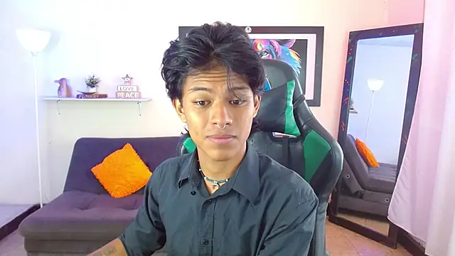 Snapshot of dreyk20 chatting on November 29, 2025, 1:44 pm dreyk20 online show from November 29, 2025, 1:44 pm