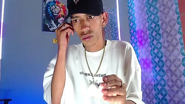 briamhoconor xh online show from March 30, 2026, 5:53 am