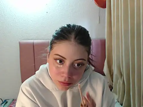 Alaina Blessed online show from October 3, 2025, 10:33 pm