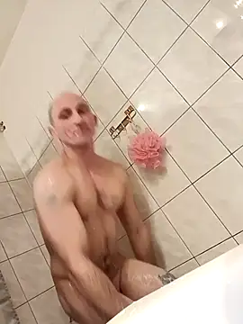 Radsjxh online show from February 8, 2026, 12:47 pm