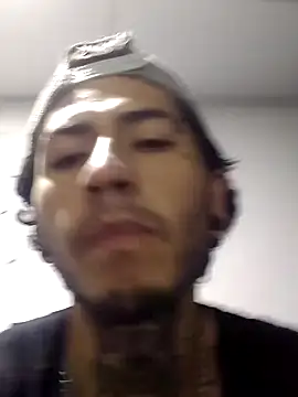 Snapshot of Tattoboy19cm chatting on February 4, 2026, 4:51 am Tattoboy19cm online show from February 4, 2026, 4:51 am