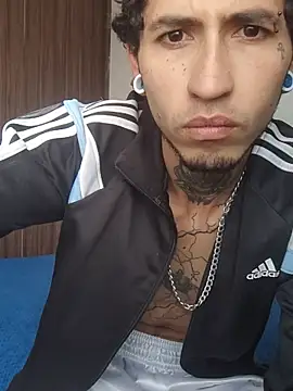 Tattoboy19cm online show from November 23, 2025, 7:02 pm