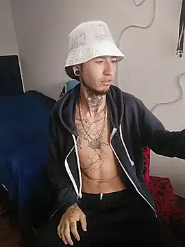 Snapshot of Tattoboy19cm chatting on February 23, 2026, 1:55 pm Tattoboy19cm online show from February 23, 2026, 1:55 pm