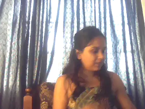 Snapshot of cute_indianxo chatting on October 30, 2025, 8:56 am cute indianxo online show from October 30, 2025, 8:56 am