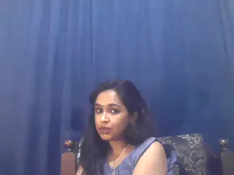 Snapshot of cute_indianxo chatting on November 12, 2025, 8:45 pm cute indianxo online show from November 12, 2025, 8:45 pm