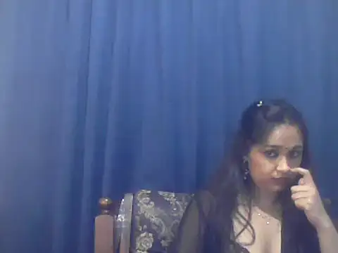 Snapshot of cute_indianxo chatting on November 29, 2025, 6:19 pm cute indianxo online show from November 29, 2025, 6:19 pm