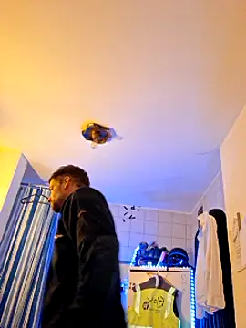 a7ex online show from December 15, 2024, 2:30 am