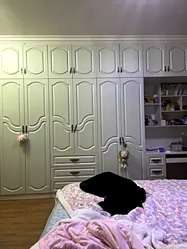 Snapshot of xena0501 chatting on December 19, 2025, 4:20 pm xena0501 online show from December 19, 2025, 4:20 pm