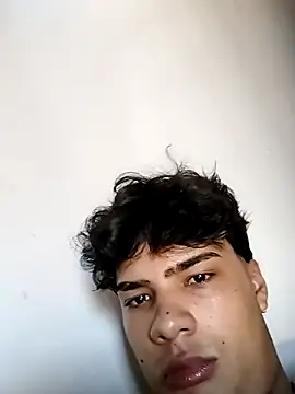 dani titan320 online show from November 9, 2025, 8:46 pm