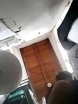 dani titan320 online show from January 12, 2026, 12:23 pm