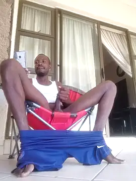 Snapshot of Pnice chatting on December 16, 2025, 5:55 am Pnice online show from December 16, 2025, 5:55 am