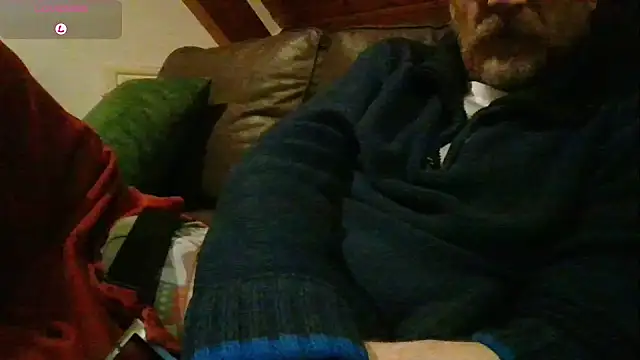 Snapshot of Vrenico-SC chatting on February 18, 2026, 2:42 am Vrenico-SC online show from February 18, 2026, 2:42 am