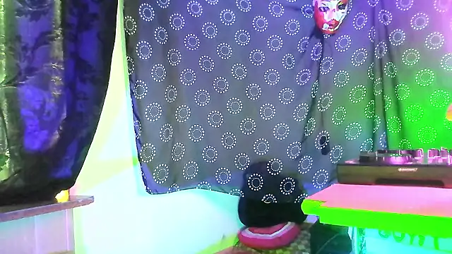 DjDiCKmannOnE online show from February 2, 2026, 2:49 pm