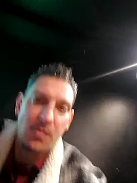 Snapshot of ARTANIS20 chatting on May 8, 2026, 1:42 am ARTANIS20 online show from May 8, 2026, 1:42 am