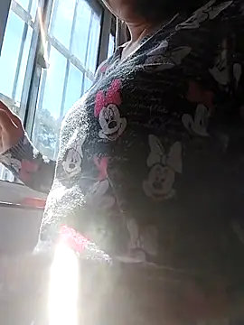 dyjaA online show from October 24, 2025, 12:37 pm