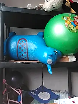 dyjaA online show from November 5, 2025, 10:07 am