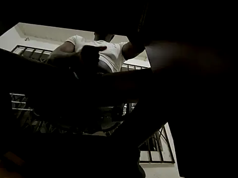 Atta-esi online show from November 6, 2025, 10:47 pm