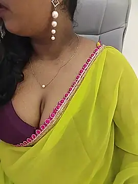 Snapshot of Cutee_Amrita chatting on June 27, 2026, 12:22 pm Cutee Amrita online show from June 27, 2026, 12:22 pm