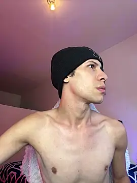 Snapshot of santiago_cutex chatting on February 14, 2026, 3:34 pm santiago cutex online show from February 14, 2026, 3:34 pm