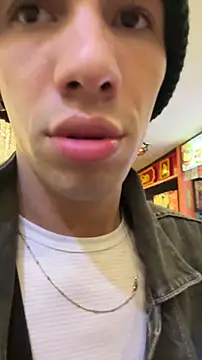 Snapshot of santiago_cutex chatting on November 30, 2025, 2:12 am santiago cutex online show from November 30, 2025, 2:12 am