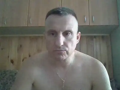 Maksymilian1 online show from June 14, 2026, 2:40 pm
