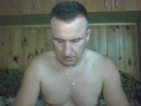 Maksymilian1 online show from June 16, 2026, 7:58 pm