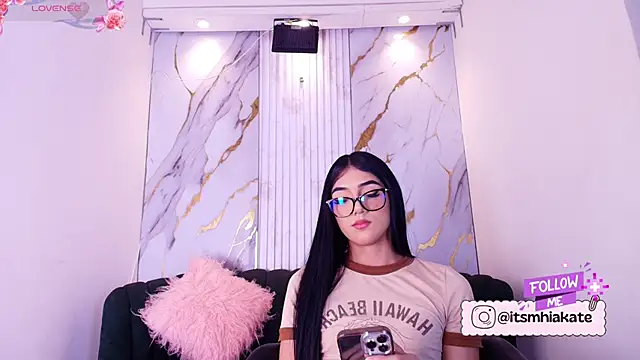 Snapshot of Mhiaa_Sweet chatting on May 15, 2026, 12:14 pm Mhiaa Sweet online show from May 15, 2026, 12:14 pm