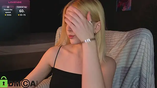 Carrie Foster online show from March 23, 2026, 12:49 pm