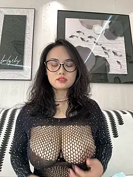 wen521 online show from December 17, 2025, 1:10 am