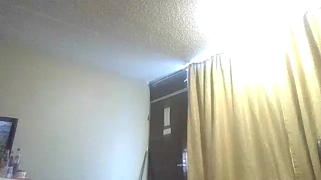 Snapshot of Flossee chatting on March 7, 2026, 11:54 pm Flossee online show from March 7, 2026, 11:54 pm