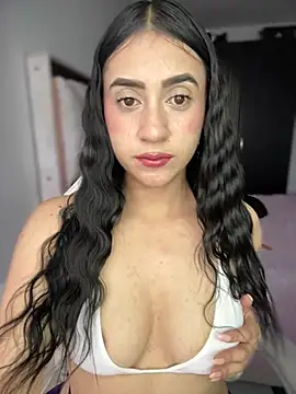Snapshot of isabela_l chatting on May 16, 2026, 10:31 pm isabela l online show from May 16, 2026, 10:31 pm