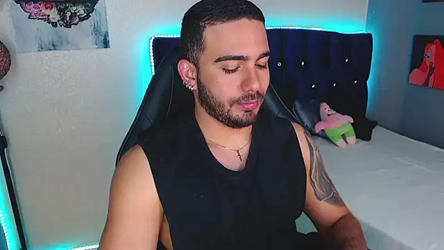 Snapshot of adamhairy chatting on May 19, 2026, 10:50 pm adamhairy online show from May 19, 2026, 10:50 pm