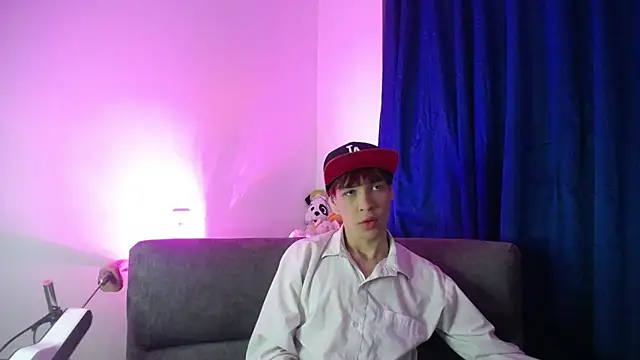 Snapshot of lucky_stricke chatting on March 4, 2026, 4:31 am lucky stricke online show from March 4, 2026, 4:31 am