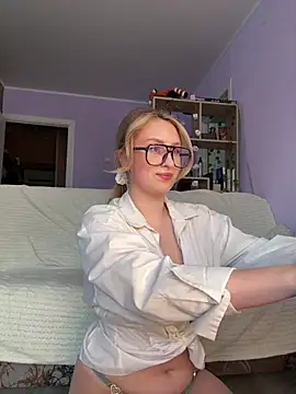 KassandraTress online show from February 20, 2026, 3:36 pm