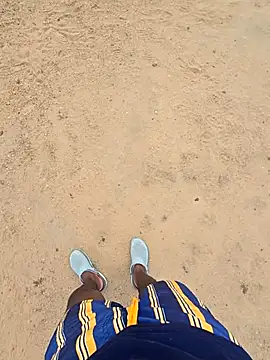 mojaymort online show from February 8, 2026, 11:19 am