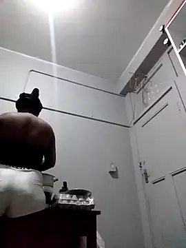 AcetousAbb online show from October 31, 2025, 6:04 pm